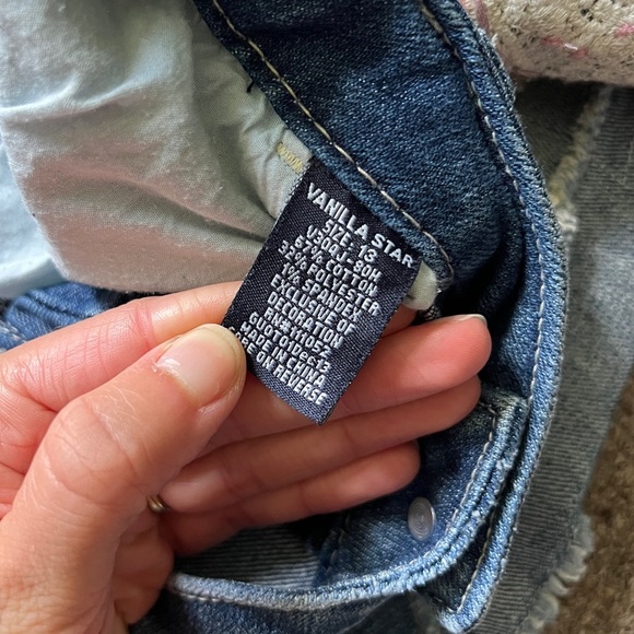 Y2K Vanilla Star Low Rise Micro Jean Denim Shorts Crochet Details Size 13 (34x2) - Picture 5 of 13